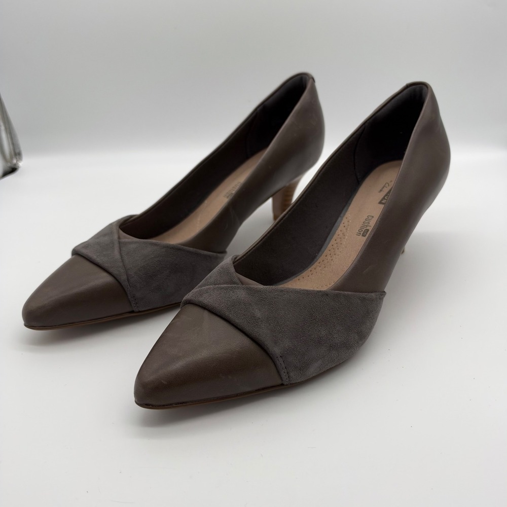Clarks Collection Womens Brown Leather Suede Pointed Toe Kitten Heels 9.5 W
